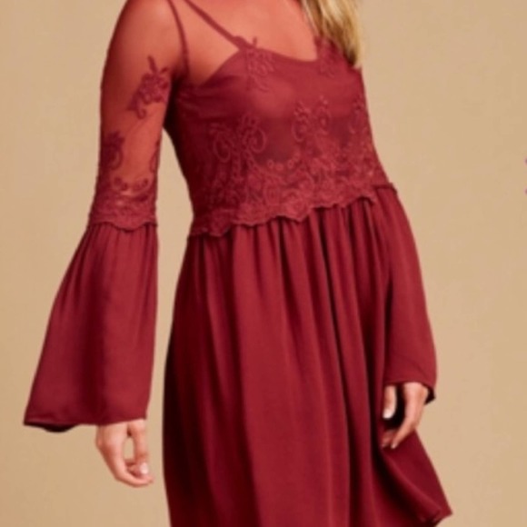 NWOT Altar'd State Darian Maroon Lace Dress Size Small - Picture 6 of 8